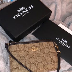 Coach wallet with box